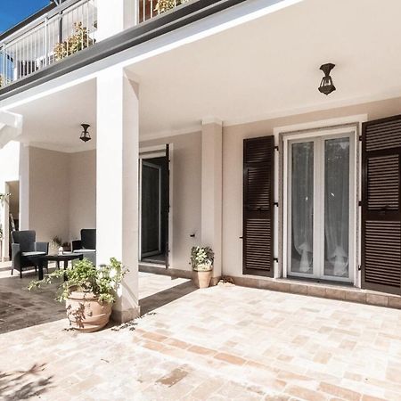 Villa Oasi Di Pace Sarzana Luni Exterior foto