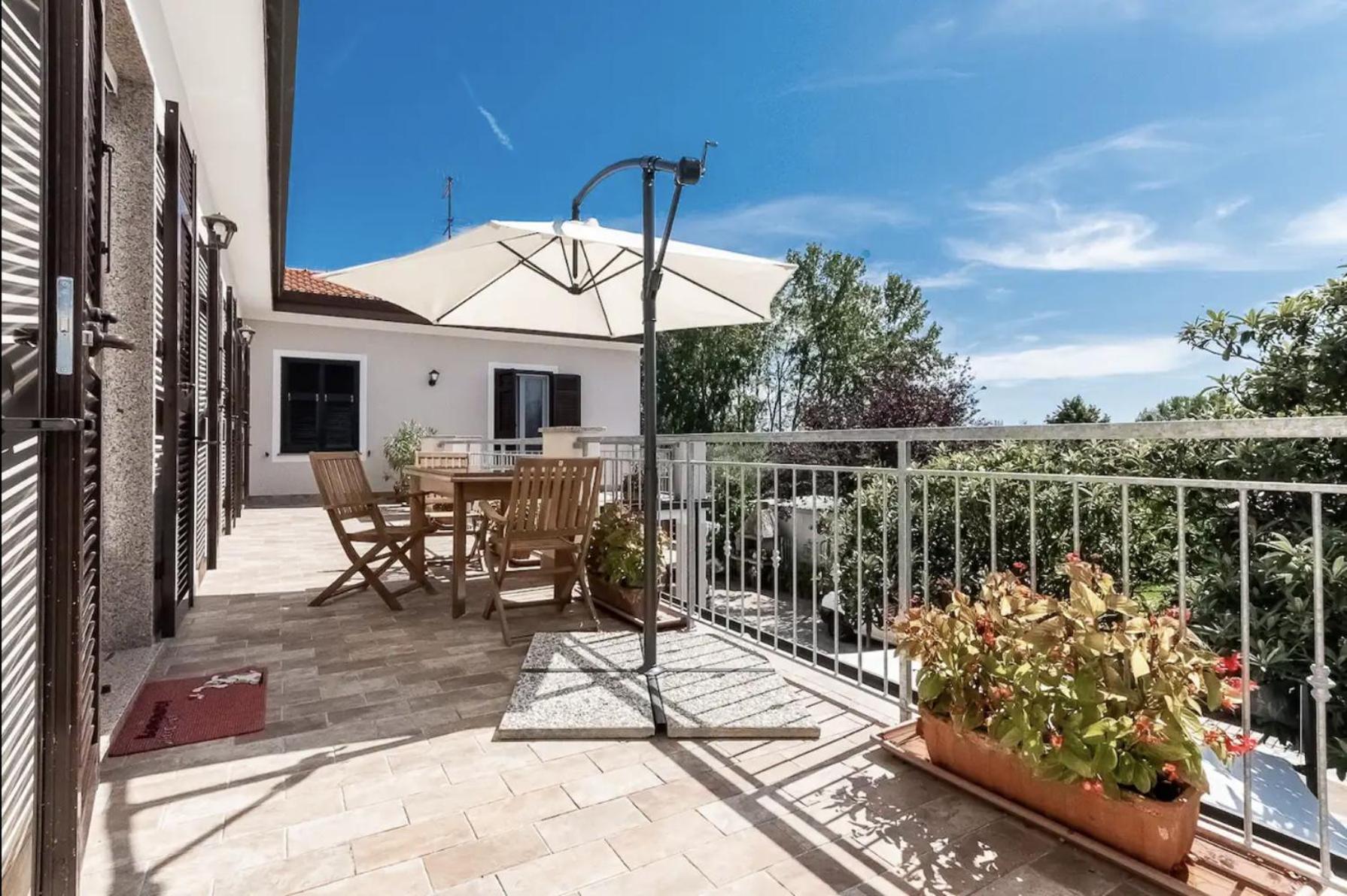 Villa Oasi Di Pace Sarzana Luni Exterior foto